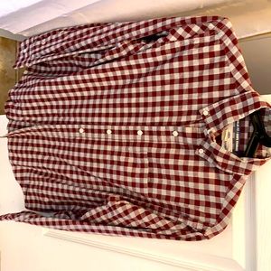 Old Navy classic shirt